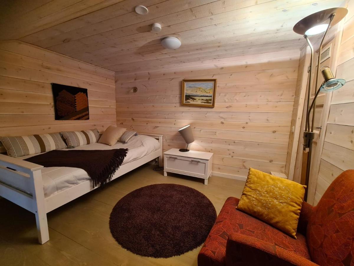 Apartment Seutu Сариселка Екстериор снимка